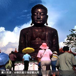 八卦山風景區 Eight Trigram Mountains Buddha Landscape 彰化包車旅遊