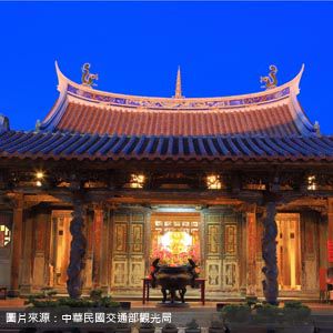 鹿港龍山寺 Lukang Lungshan Temple 彰化包車旅遊