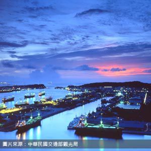 高雄港 Port of Kaohsiung 高雄包車旅遊