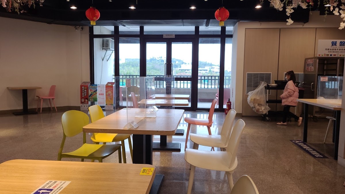廟東清水排骨麵店